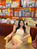 Yellow tube lace