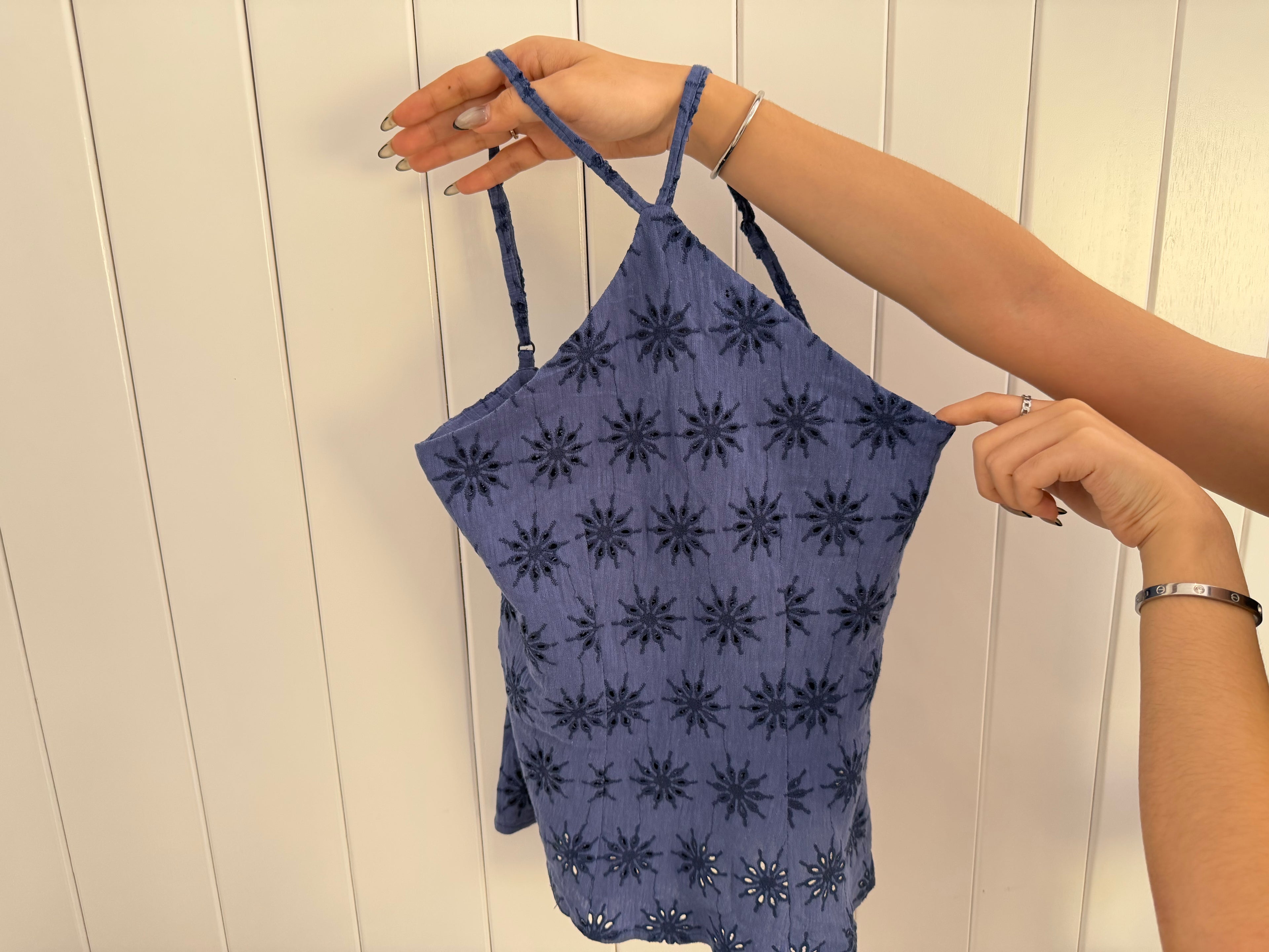 Navy lacey