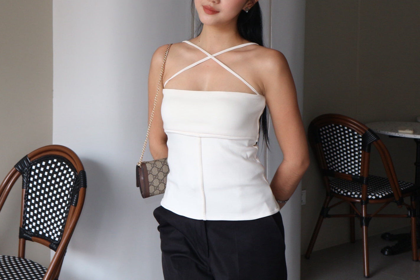 White crisscross